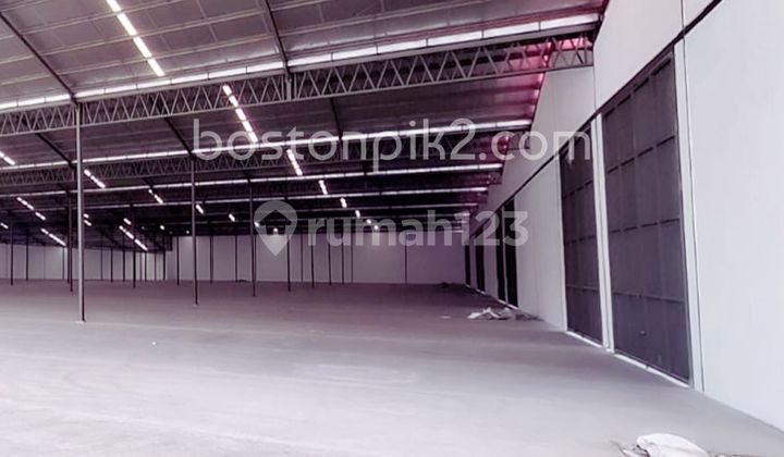 Rent Only 59 Thousand Warehouse 2000 M2 50x38 Kosambi Royal Near Tol Pik2 Has Neat Clean Office - Rent Warehouse 3 In 1 2000 Sqm 50x38 Kosambi Royal Near Tol Pik2