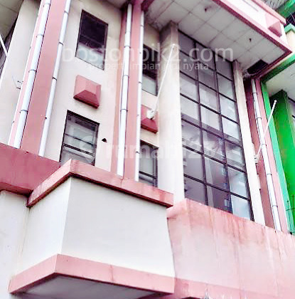 Only 82 Million, Selling 85 Sqm 5x17 3-Story Red Roof Shophouse (Ruko) - For Sale Red Roof Shophouse (Ruko) Building 330 Sqm 5x17 3 Floors 2