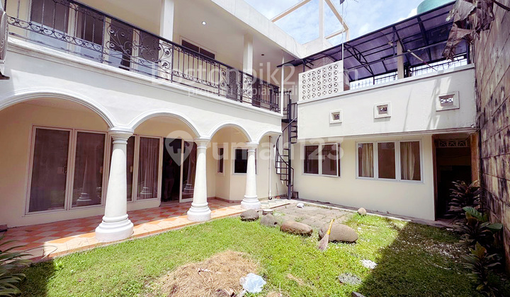 Jual Rumah Raffles Hills Cibubur 300 M2 12x25 2 Lantai Baru Renovasi Depok - Sell House Raffles Hills Cibubur 300 Sqm 12x25 2 Lantai Full Renovation Depok 2