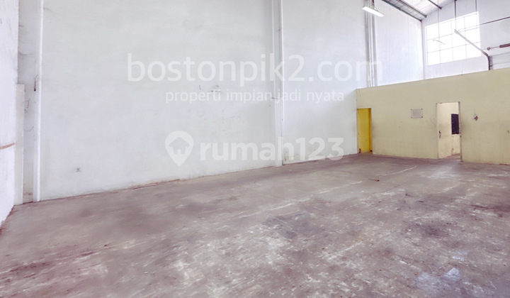 Rent Warehouse 216 M2 9x24 Sedayu Bizpark Daan Mogot - 3-in-1 Warehouse Rental 216 M2 9x24 Sedayu Bizpark Daanmogot West Jakarta