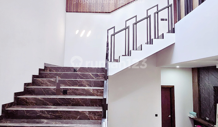 Jual Rumah Mewah Duri Kepa Jl Mangga 265 M2 15x18 5 Lantai Jakarta Barat - Sell Luxury House West Jakarta Duri Kepa Jl Mangga 265 M2 15x18 5 Floor 2