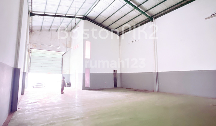 Warehouse for Rent Green Sedayu Bizpark Cakung 12x36 432 M2 Office 2 Floors Epoxy Coated