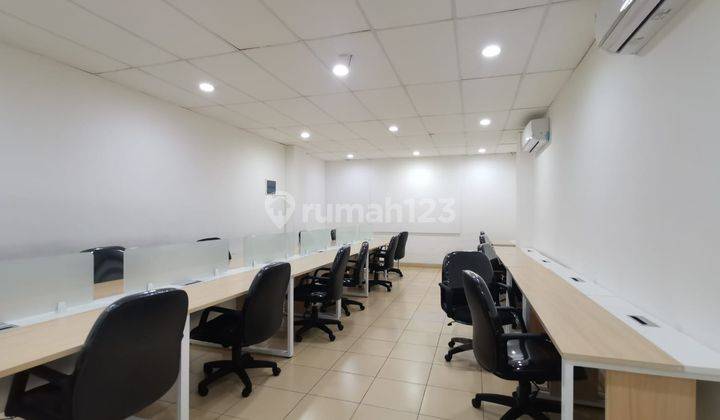 Disewakan Ruko Business Park Kebon Jeruk, 5 Lantai Ada Lift  1