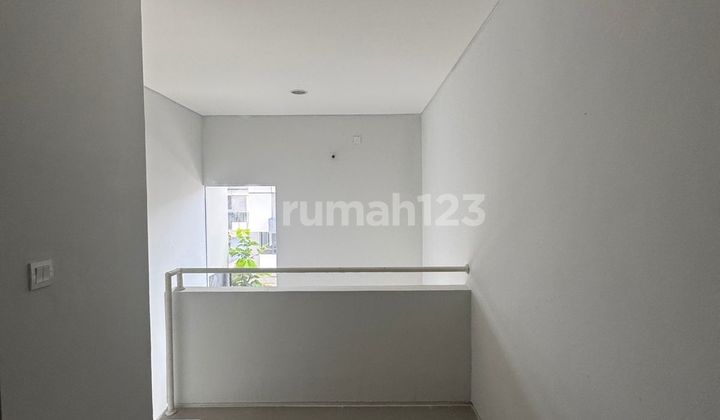 For Sale Fast Move-in Ready House in Park Serpong, Jl Charm Drive, Legok, Tangerang 2