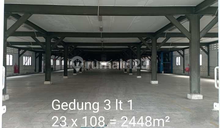 Quick sale, price reduced. Former Sandal Factory in Tangerang with 40 ft container access, industrial area and flood-free zone.