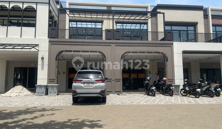 For quick sale: 2-story Ruko Downtown Drive, Gading Serpong