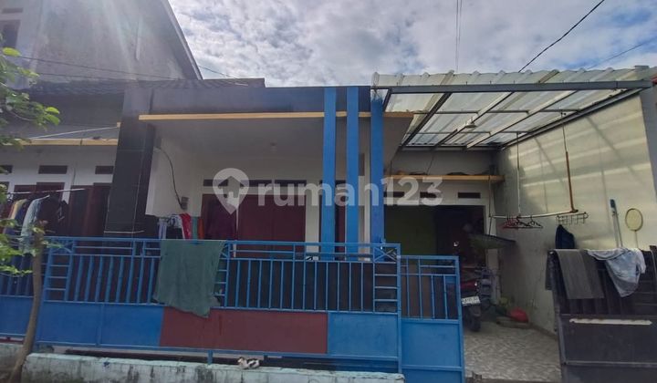 Dijual cepat Rumah Kontrakan 6 pintu di Teluk Naga Tangerang