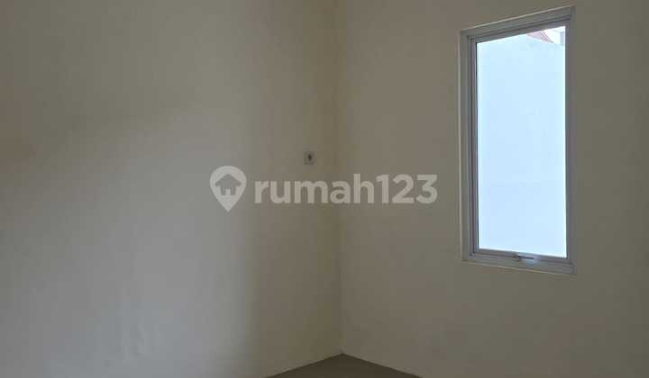 Dijual Cepat Rumah di Sektor 7C Gading Serpong 2