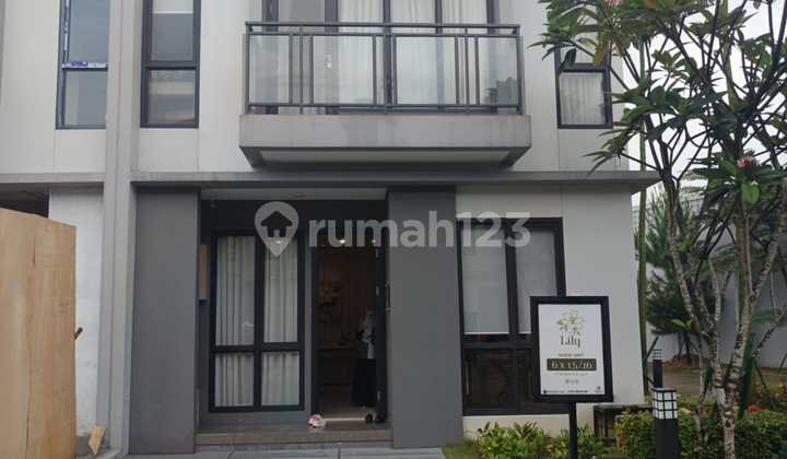 Dijual Cepat Rumah Siap Huni di Cluster Lily Paramount Petals Dijual Cepat Rumah Siap Huni di Cluster Lily Paramount Petals