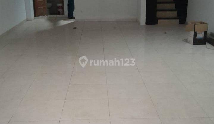 Ruko di Ruko Sentra Niaga Puri Indah, Jakarta Barat 1.200 m Bagus SHM 2