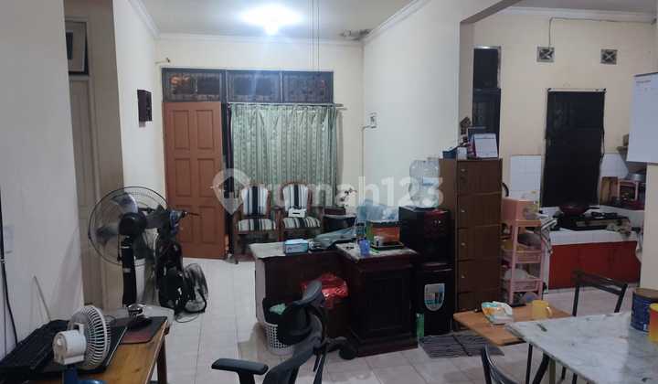 For Quick Sale: Ready-to-Occupy House in Monaco Modern Land Cluster, Tangerang 2