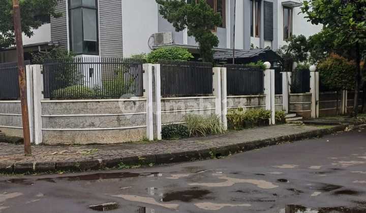 Rumah Hook Dekat Sate Senayan Bintaro Rumah Hook Dekat Sate Senayan Bintaro