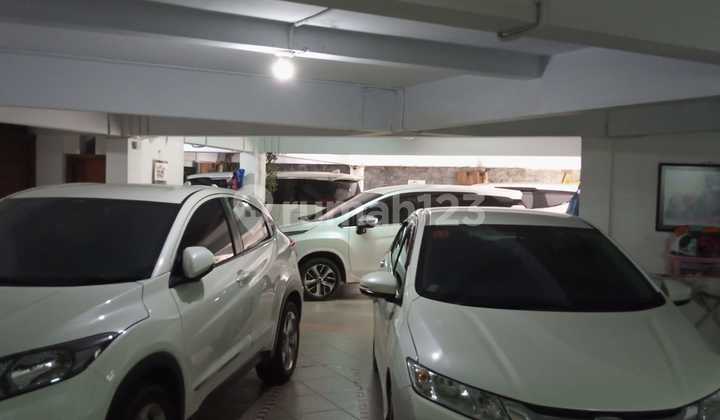 Rumah Mewah Area Sekolah Jepanv Bintaro. 2