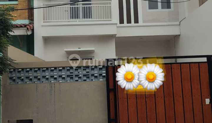 Rumah Minimalis Graha Bintaro Bebas Banjir Yaa