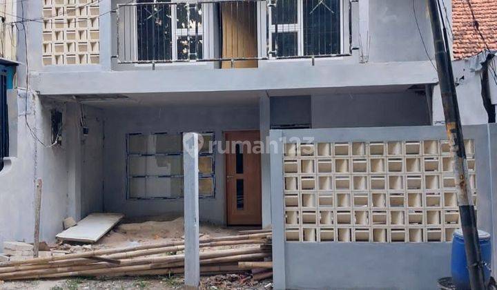 Dijual Rumah di Jl. Danau Buyan 1