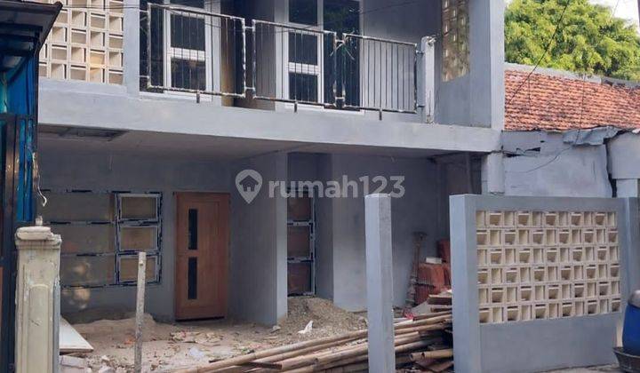 Dijual Rumah di Jl. Danau Buyan 2