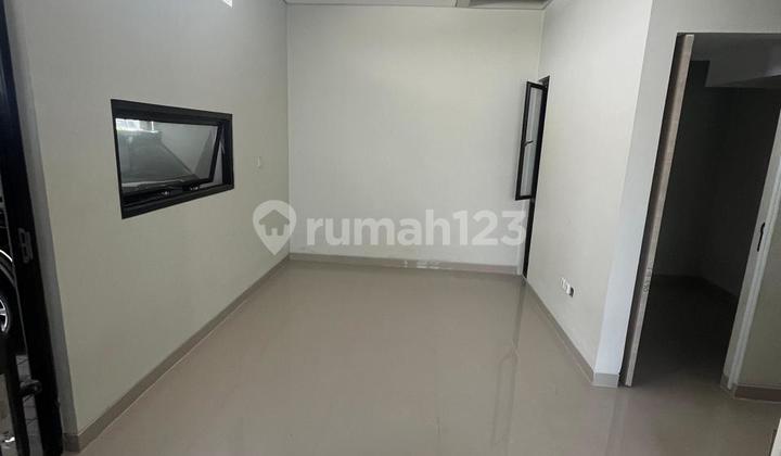 Rumah Baru Dekat Bundaran Ciater Raya. 2