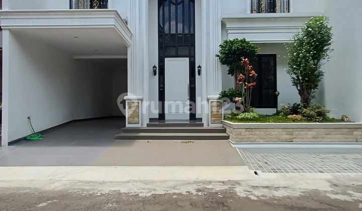 Luxury House Puri Bintaro Luxury House Puri Bintaro