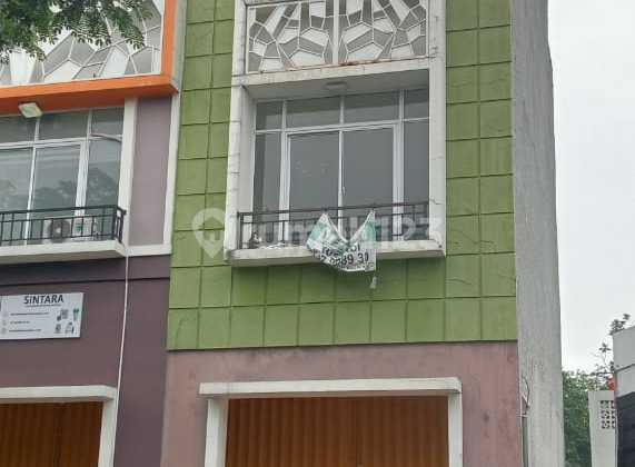 Ruko 3 Lantai Serpong Natura. Ruko 3 Lantai Serpong Natura.