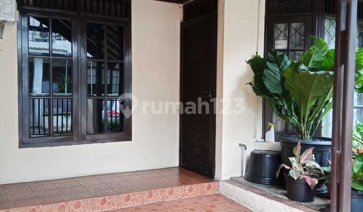 Rumah Dekat Stan Bintaro 2