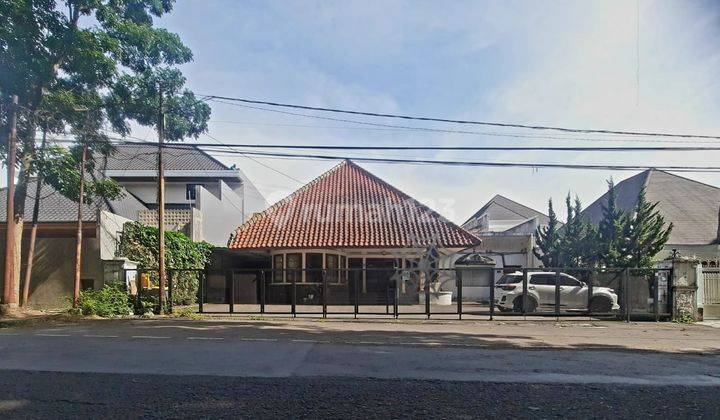 Disewakan Rumah Usaha Di Pusat Kota Bandung Jalan Cisangkuy, Cocok Untuk Kantor ,caffe& Resto 1