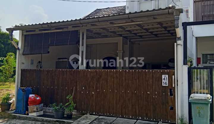 Rumah Nyaman Dalam Cluster Graha Bintaro 