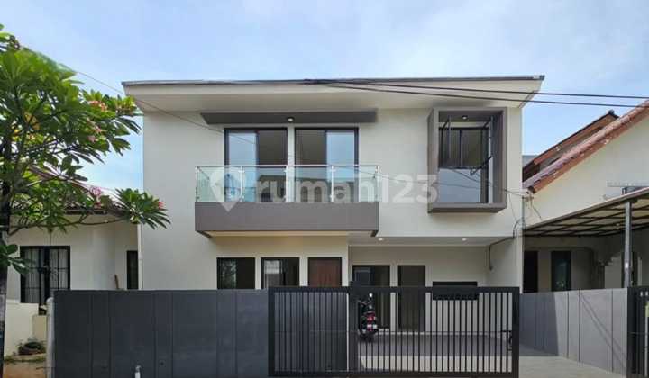 Hanya 3.4 Milyar Rumah Keren Minimalis Sektor 9