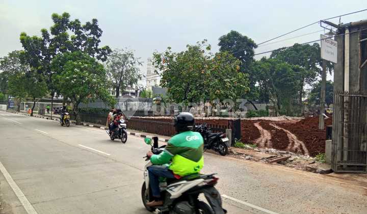 For Rent, 3230m² Land, Ideal for Sports Field or Restaurant. For Rent, 3230m² Land, Ideal for Sports Field or Restaurant.