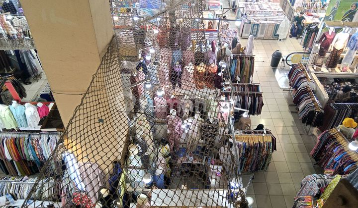 Dijual Ruang Usaha Counter Lock Thamrin City.