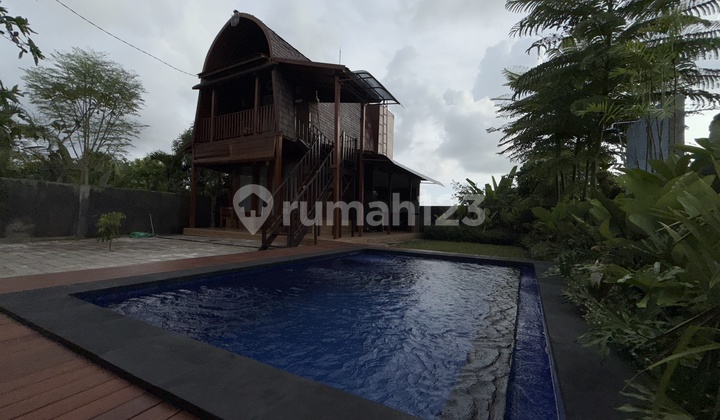 Villa Near Land with Views of Rice Fields, Mountains, and Sea