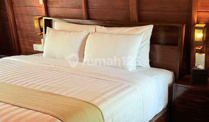 Villa on Jl. Raya Tanah Lot Beraban with 360-Degree Views