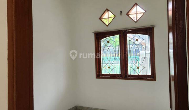 Dijual Rumah Jatiwaringin, Pondok Gede, Jati Waringin, Bekasi, Jawa Barat 2