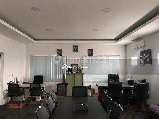 Dijual Gudang di Jalan Raya Bogor, Cimanggis, Jawa Barat 3