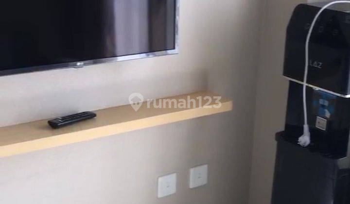 Disewakan apartemen taman anggrek residence 1br furnished, jakarta barat 2