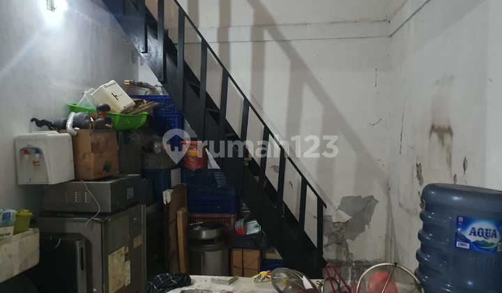 Rumah Kebon Jeruk, Rumah Taman Komplek DPR, Kebon Jeruk, Jakarta Barat 2