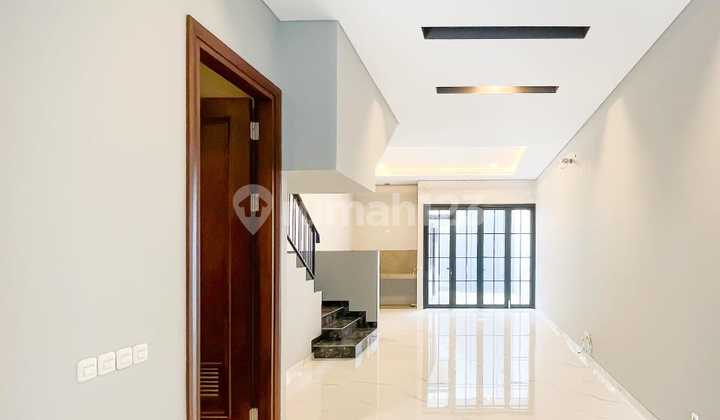 For Sale House in South Meruya, DKI Plot, Menara Street, Meruya, DKI Plot Meruya, West Jakarta