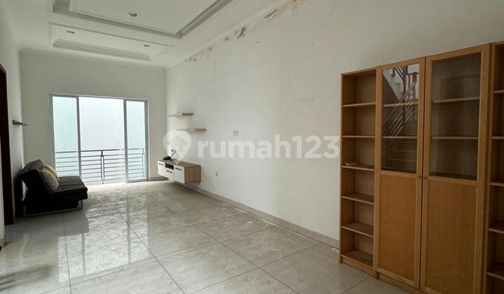 Disewakan Rumah Sunter, Sunter Bisma, Taman Sunter Agung, Jakarta Utara Disewakan Rumah Sunter, Sunter Bisma, Taman Sunter Agung, Jakarta Utara