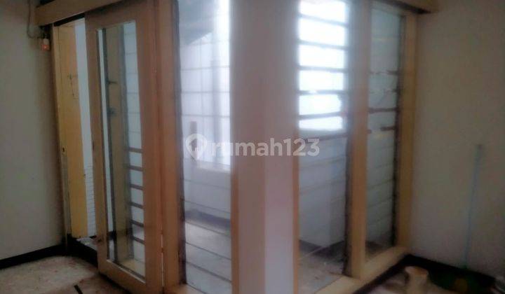 Dijual Rumah Tua Jelambar, Kavling Polri, Jakarta Barat 1