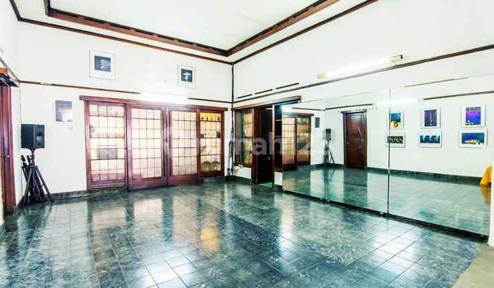Harga Istimewa Jual Rumah Heritage Legendaris Bandung Jalan Supratman, Kota Bandung Harga Istimewa Jual Rumah Heritage Legendaris Bandung Jalan Supratman, Kota Bandung