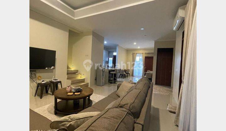 Rumah Bagus Furnished SHM DI SAYAP Setiabudi, Bandung 2