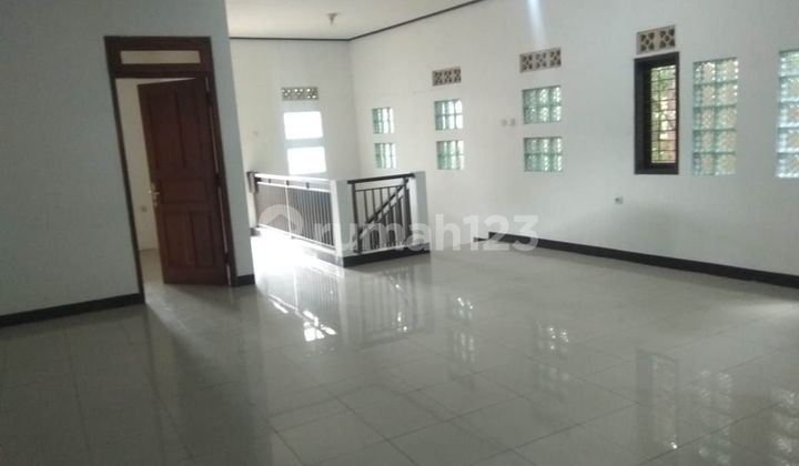 House on Riau Street Wing, Suitable for Office, Rarely Available 1
