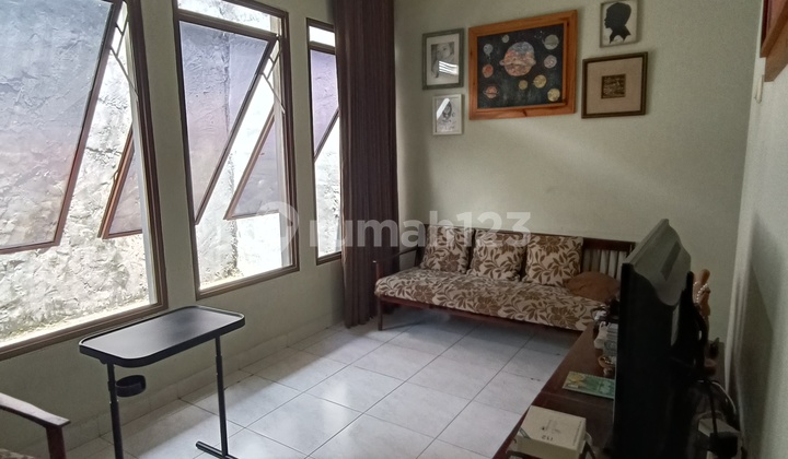 Emerald Bintaro House for Sale in Front of the Park