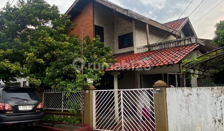 House for Sale in Bintaro, South Jakarta Near Sakti Campus, Has 15-Room Boarding House