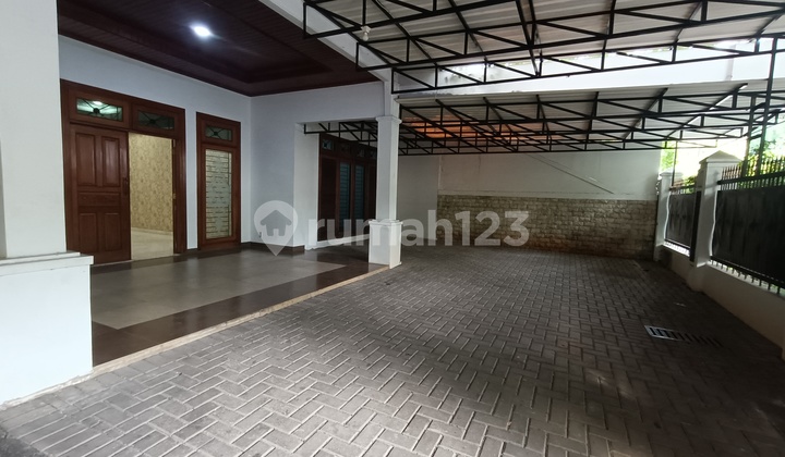 For Rent House In Kebayoran Baru Wing Senopati