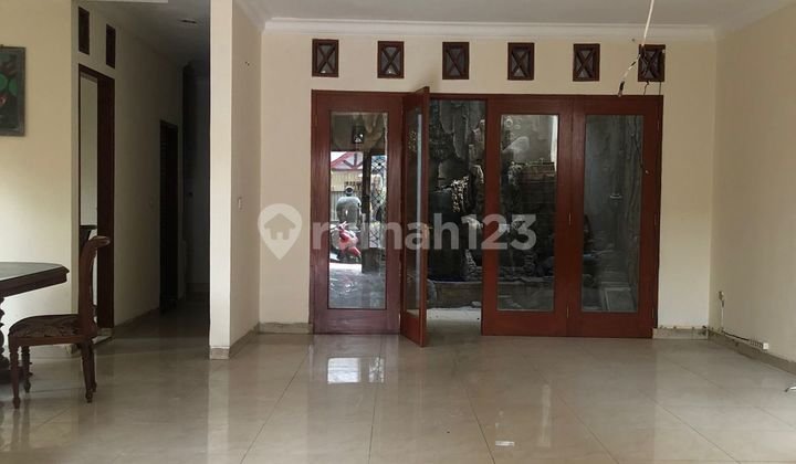 House for Sale in Kemanggisan, Classic Model 2