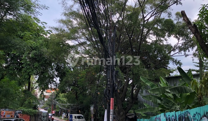 Dijual Rumah Kemang Utara Bangunan Prima Dibawah Pasar 2