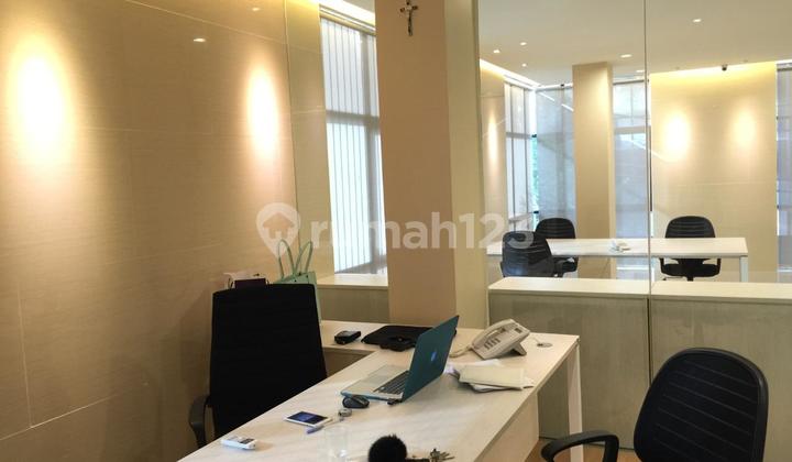 For Rent Dgb Row House Large Width For Rent 4-Storey Row House 2