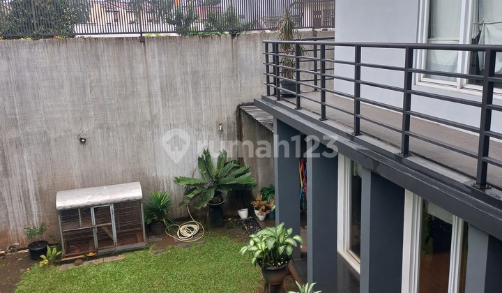 Rumah Minimalis Modern di Bintaro Jaya Sektor 9 2