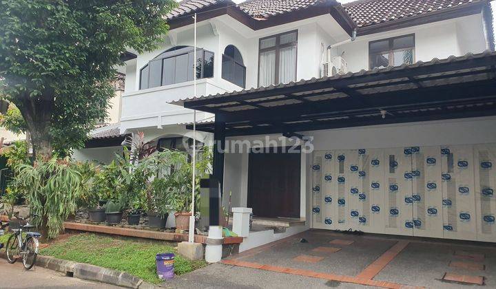 Rumah Klasik Asri Strategis di Bintaro Jaya 1