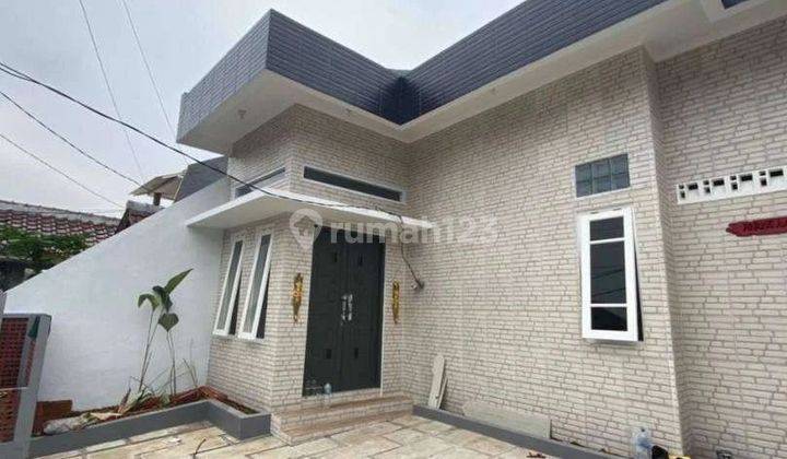 Dijual Rumah Cantik Dekat Bintaro Tangerang Selatan 2